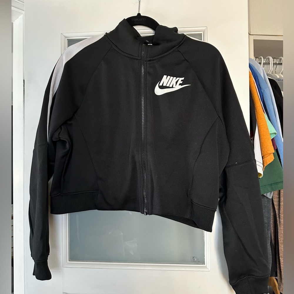 NIKE cropped drop waist track jacket